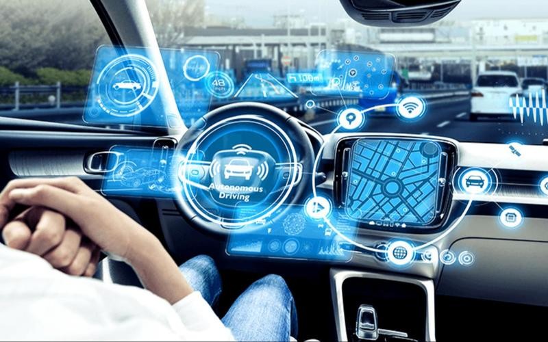 特斯拉具备现实世界人工智能所需的全部要素：人工智能能力、卓越的机电工程能力