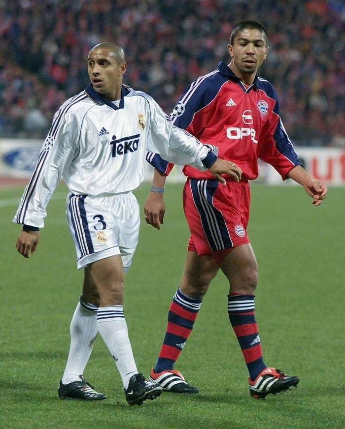 皇马拜仁欧冠焦点战激烈对决