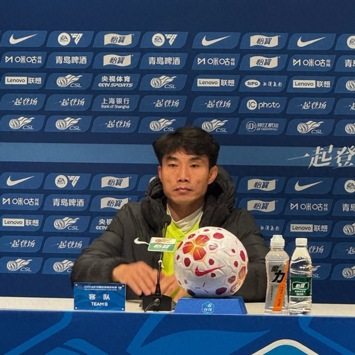 费利佩替补戴帽西海岸惨败蓉城 郑智执教面临十